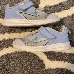 Nike toddler shoes